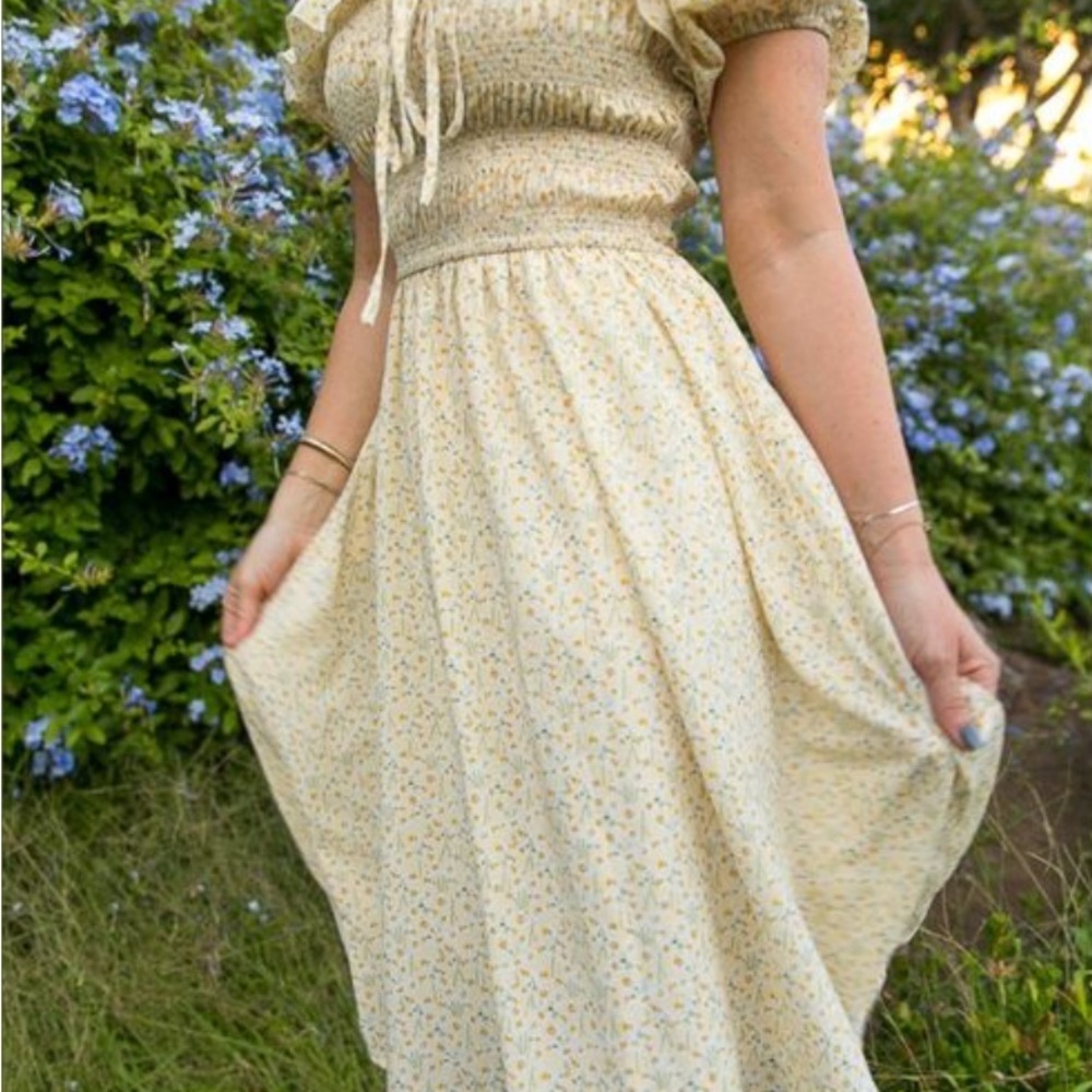 Ivy City Co. Floral Ruffle Dress